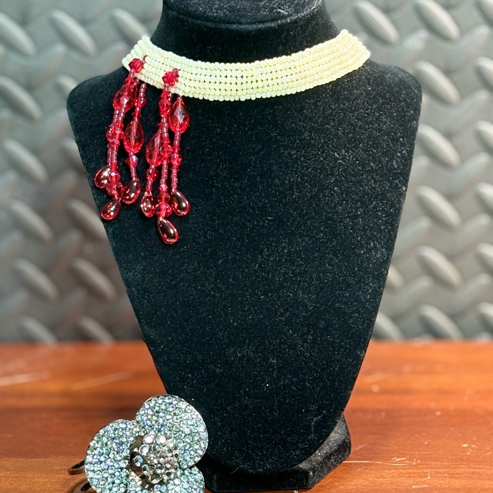 Artisan Plus Sized Vampire Bite Choker Necklace - image 1